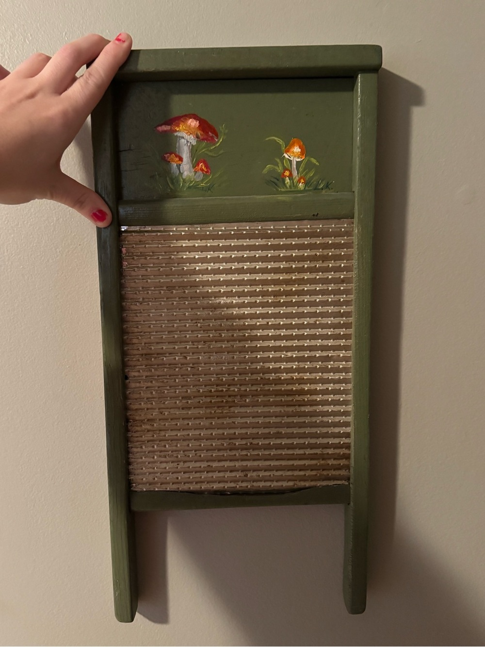VTG Wooden Style Washboard hand painted Mushroom illustrations
